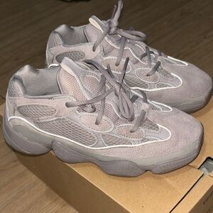 Yeezy 500 sneakers